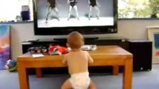 Baby Dancing to Beyonce