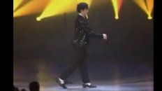 Michael Jackson - Moonwalk