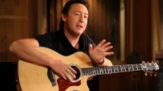Julian Lennon Explains the Story of LUCY